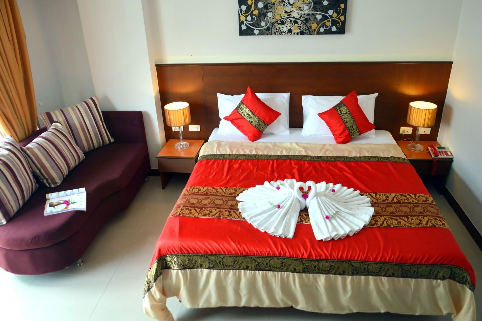 Sharaya Residence Patong Exterior foto